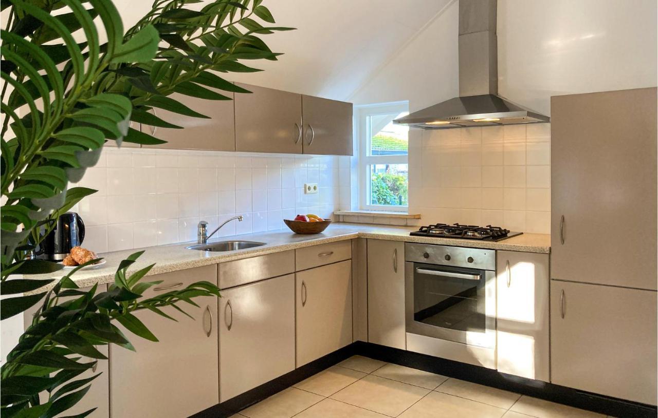 Nice Home In Putten With Kitchen Buitenkant foto