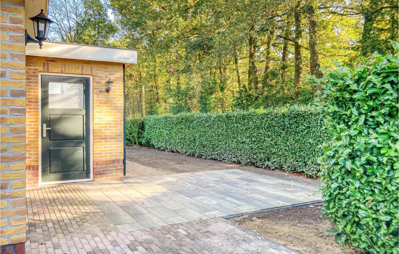 Nice Home In Putten With Kitchen Buitenkant foto